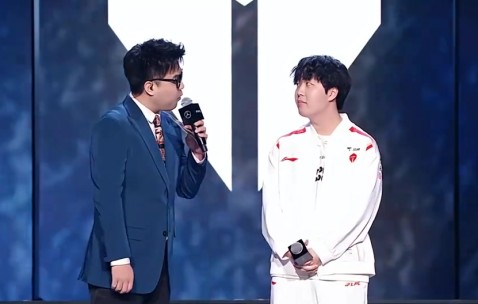 Kanavi谈拿下第二赛段MVP：感谢队友和教练组，得到认可很开心